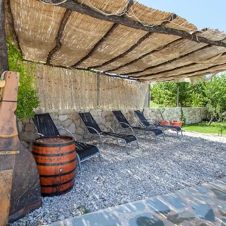 House Marta Holiday home Omis